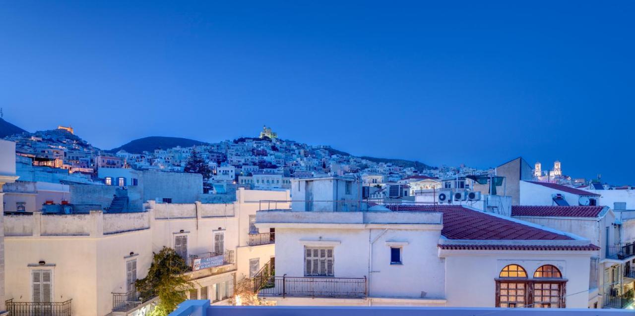 The Heart Of Syra - Your Home In Ermoupolis Εξωτερικό φωτογραφία